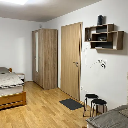 Pusztanjo Vendeghaz 3*