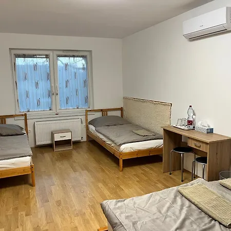 Pusztanjo Vendeghaz 3* Komadi