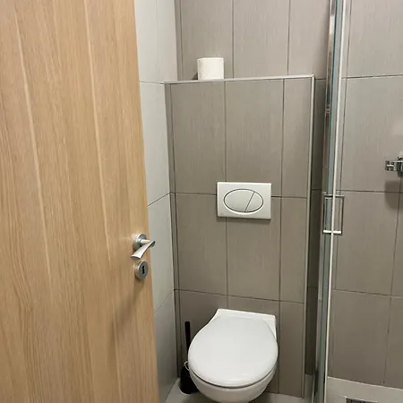 Pusztanjo Vendeghaz Komadi