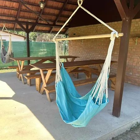 Pusztanjo Vendeghaz 3*