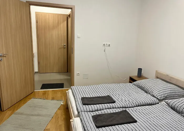 Pusztanjo Vendeghaz 3* Komadi